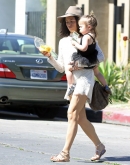 Jenna Dewan Tatum Bring Her Cute Daughter Everly Out For Errands - March 16