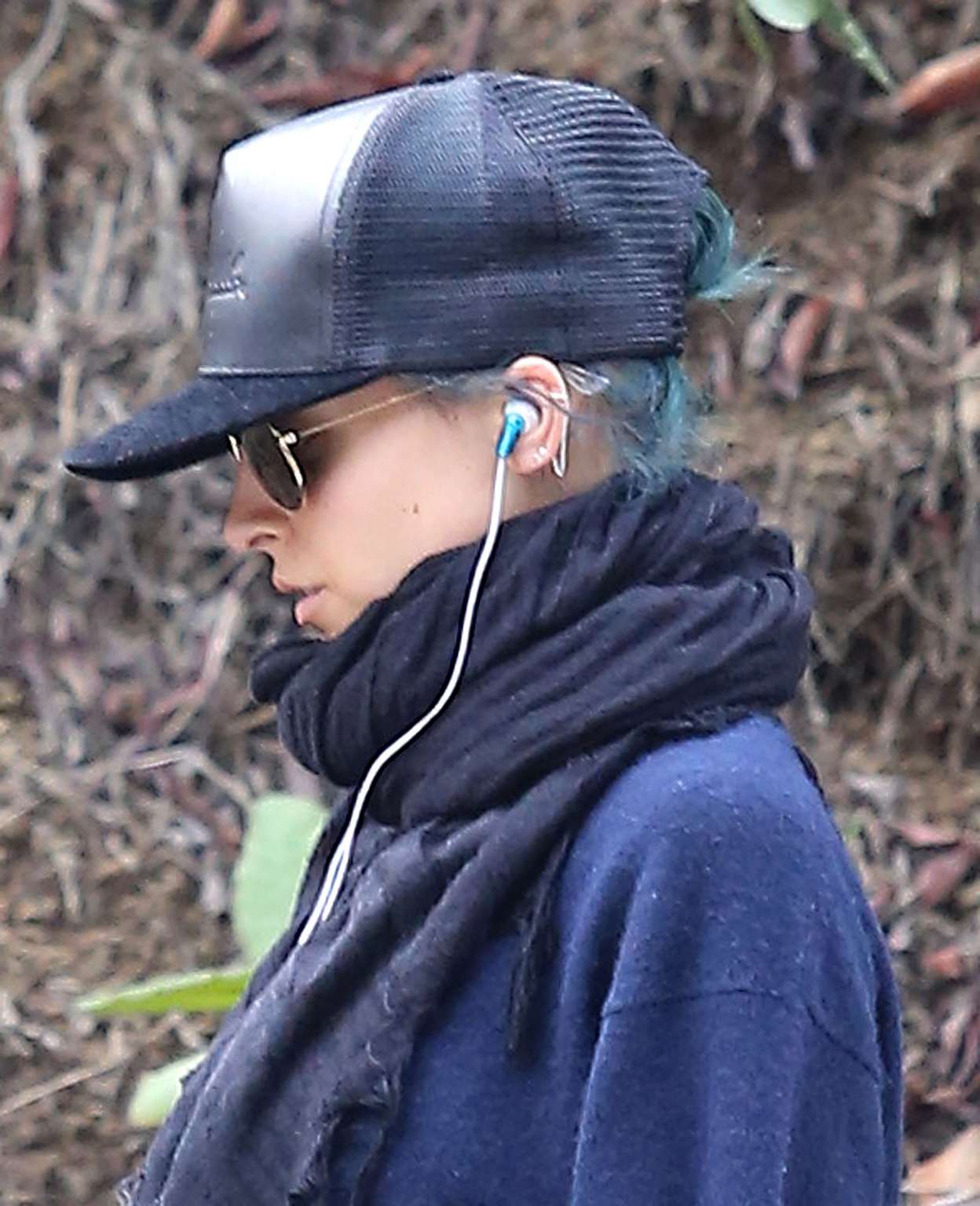 Nicole Richie Goes Hiking in Hollywood - December 5