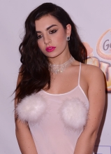 charli-xcx-dec-11-02