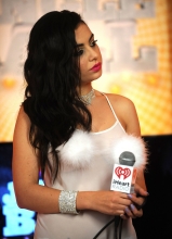 charli-xcx-dec-11-13