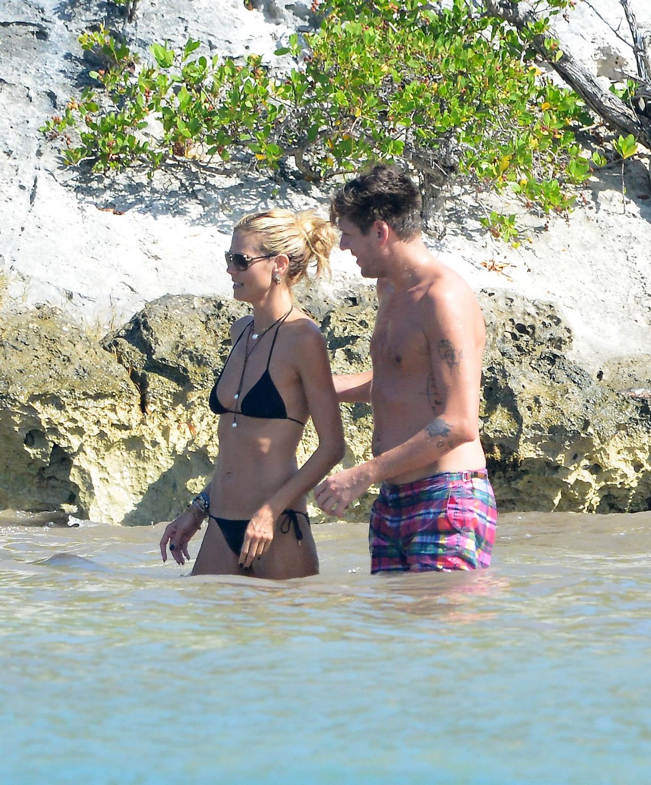Heidi Klum On The Beach in Saint Barthelemy - January 7