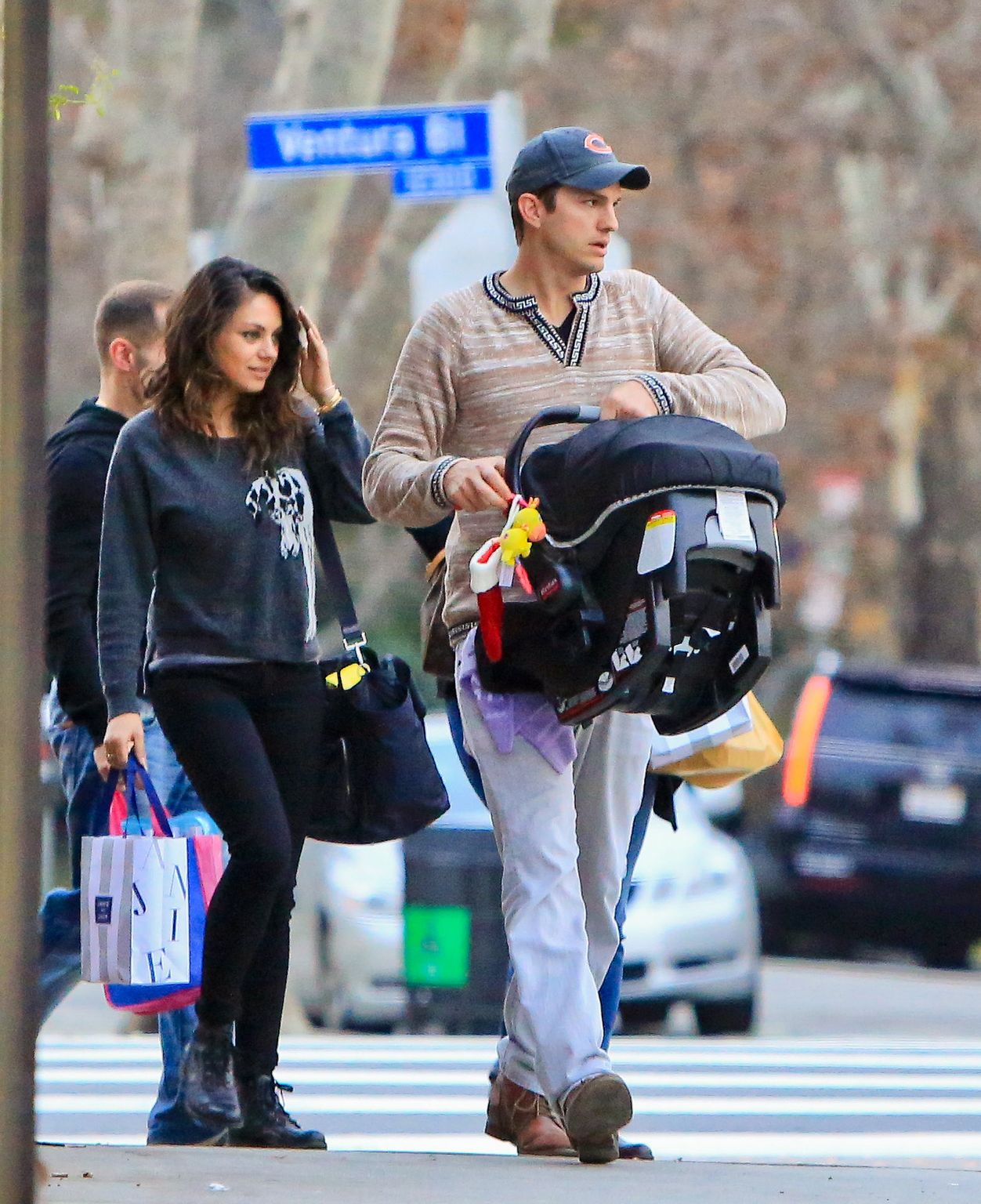 Ashton Kutcher and Mila Kunis Bring Daughter To Dinner in Granville - January 11