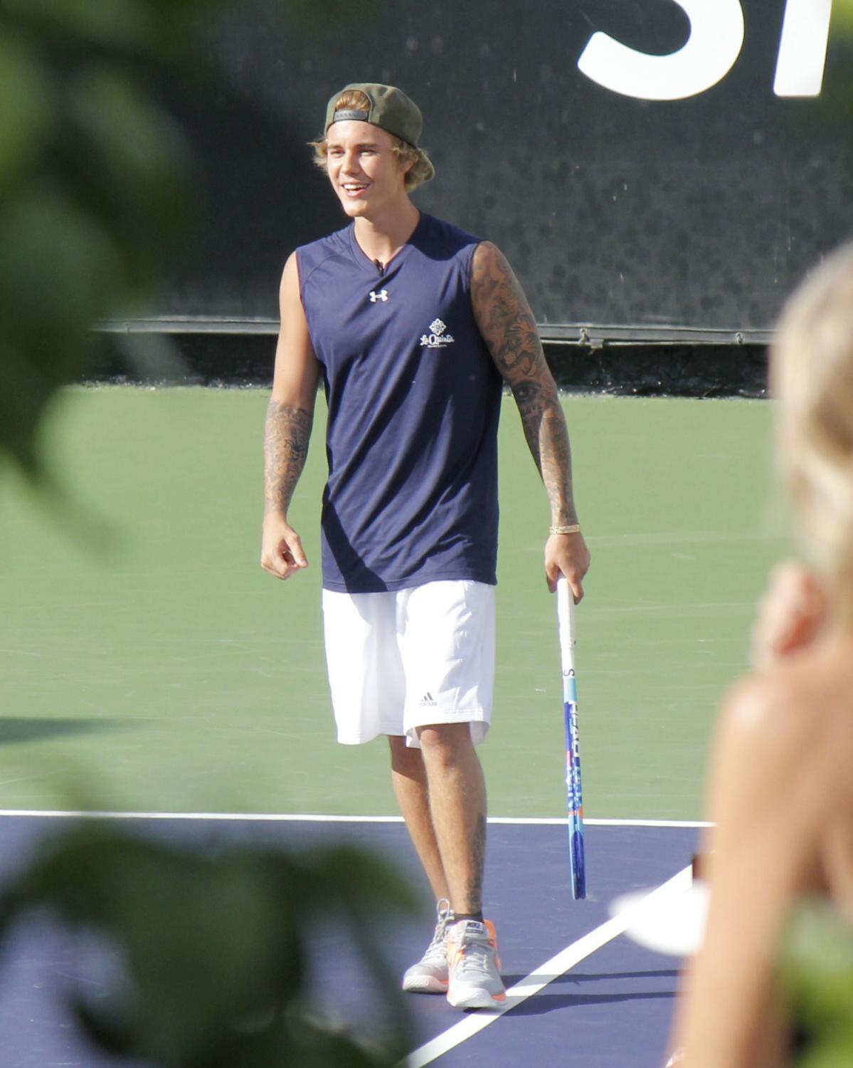 Justin Bieber Plays Tennis at Tuesday's Desert Smash Tennis Tourney - March 10