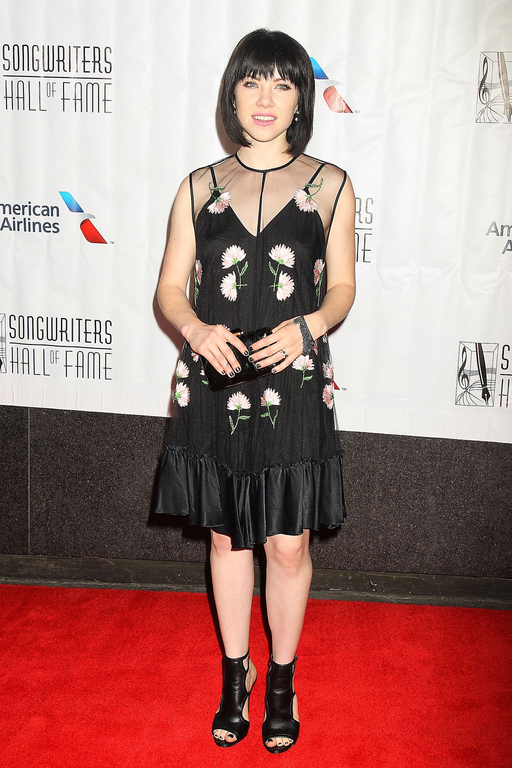 CarlyRaeJepsenSongwritersHallFame-04