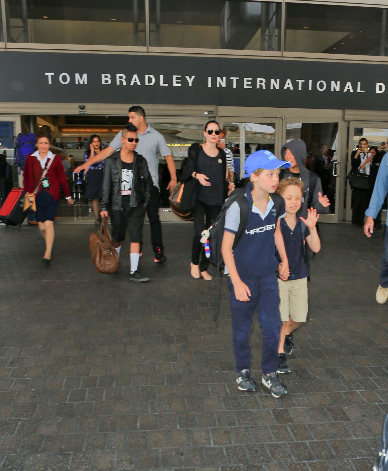 Brad Pitt and Angelina Jolie With Family in Los Angeles - July 5