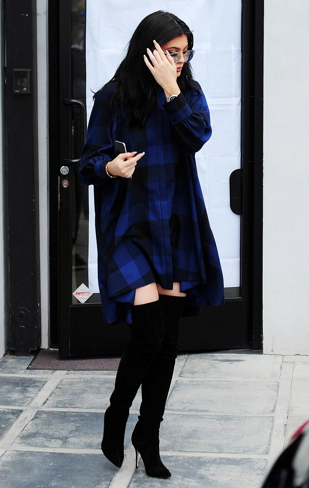 Kylie Jenner filming in Los Angles - August 6