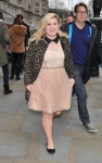 Kelly Clarkson Leaves Corinthia Hotel in London - February 16