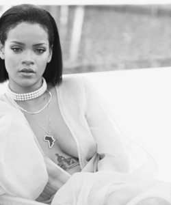 Rihanna – Needed Me MV Photoshoots (NSFW)