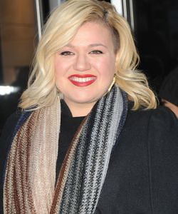 Kelly Clarkson Cuts The Ribbon for Citizen Watch Company Global Flagship Store Grand Opening – November 19